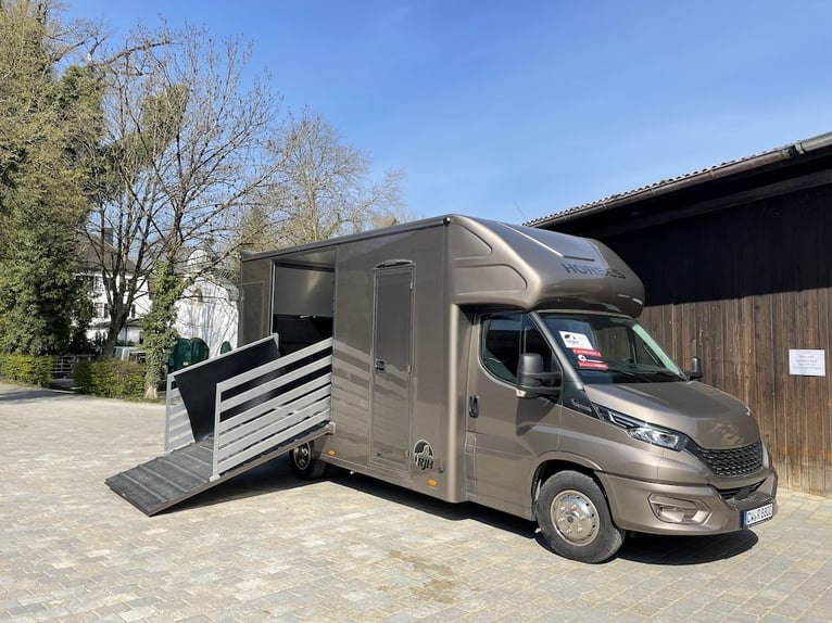 IVECO Daily RJH Sport Pro H2 Pferdetransporter Wohnmobil Wohnung 7,2to. Mautfrei