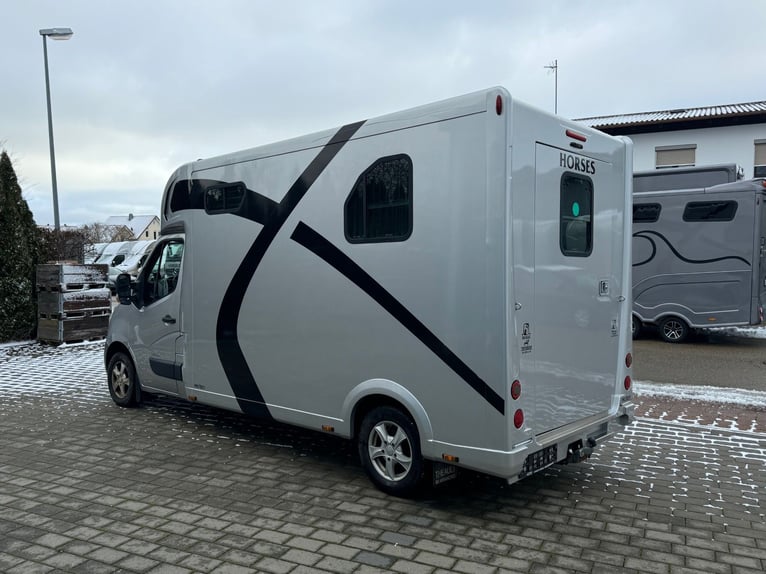 Pferdetransporter Theault Proteo Renault Master Automatik 150 PS Klima Horsetruck Horsevan Nova Frei