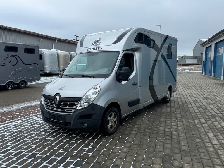 Pferdetransporter Theault Proteo Renault Master Automatik 150 PS Klima Horsetruck Horsevan Nova Frei