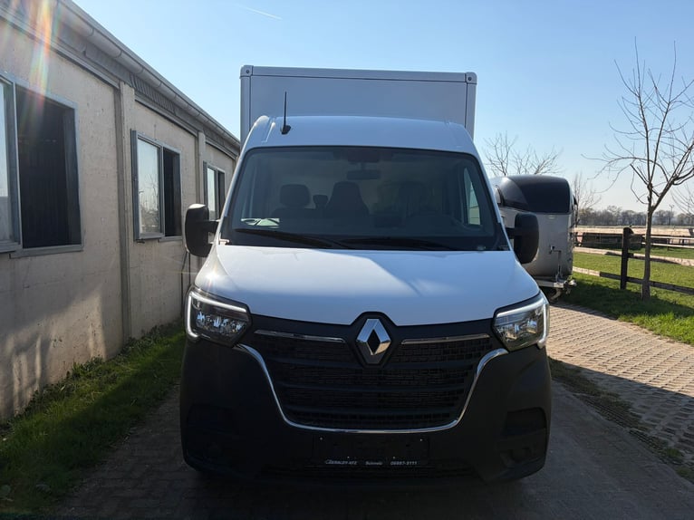 Nouveau transporteur pour deux chevaux