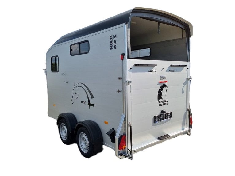 Remorque Cheval Liberté Multimax avec grande sellerie et configuration modulable