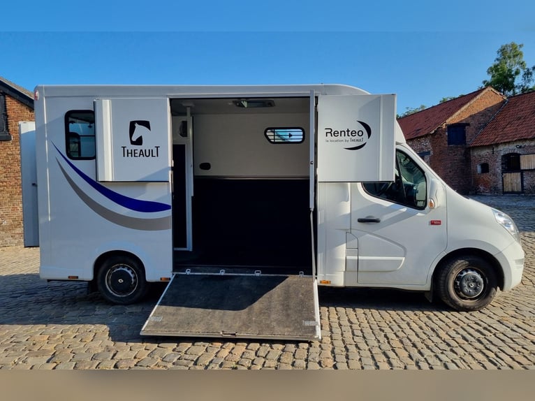 Theault Proteo Switch 165CV à louer - Crisnée