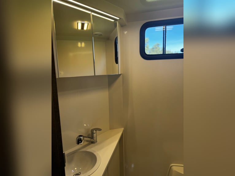 Voiturette Mitsubishi Fuso PRENTKI – fabricant