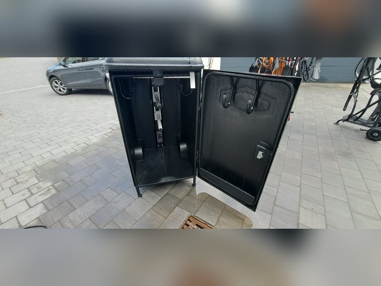Écurie mobile pour le modèle Ifor Williams HB 506