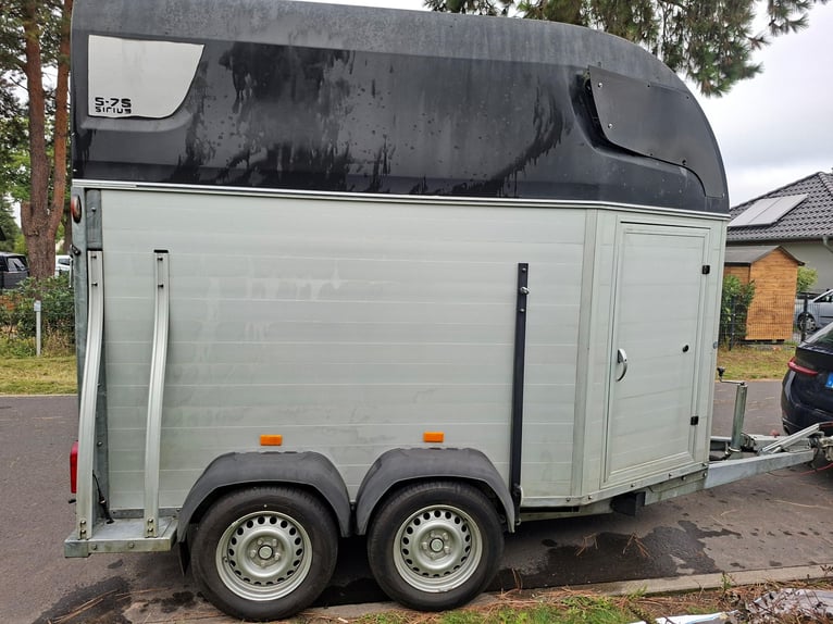 Remorque pour chevaux Sirius S75