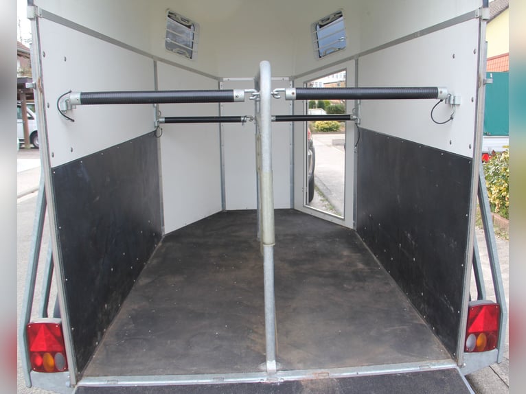 Remorque pour 2 chevaux Böckmann