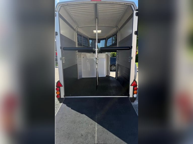 Ifor williams HBX511
