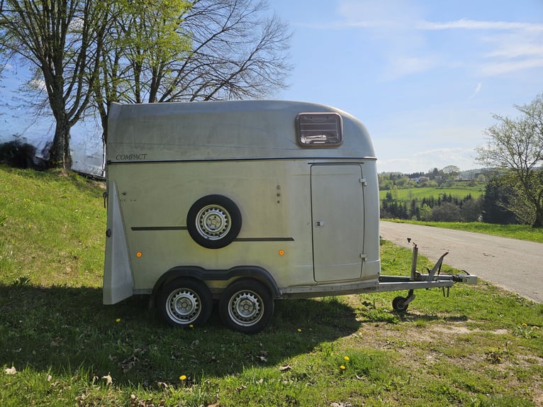Remorque pour deux chevaux Reuter/Thiel Compact, bien entretenue