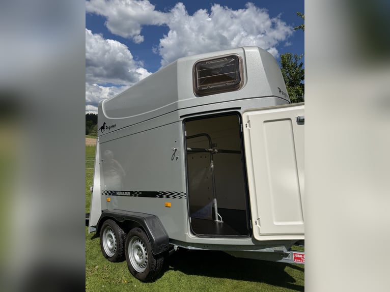 Transporteur pour chevaux / Remorque pour chevaux PEGASUS HUMBAUR HP2000
