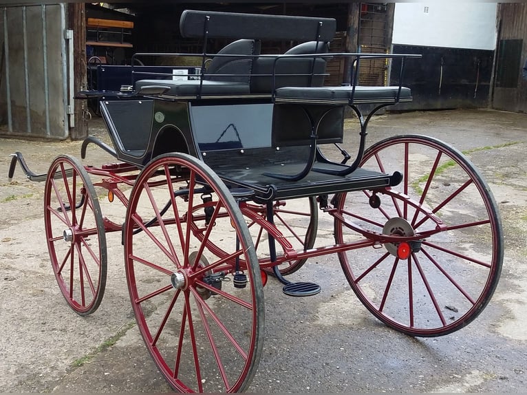 Kühnle Einspenner Dressurphaeton