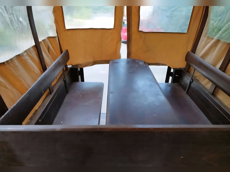 Planwagen Zweispännerkutsche Planwagen Zweispännerkutsche