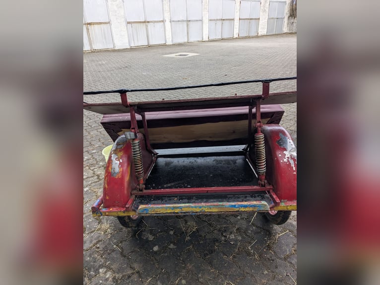 Voiture à un attelage