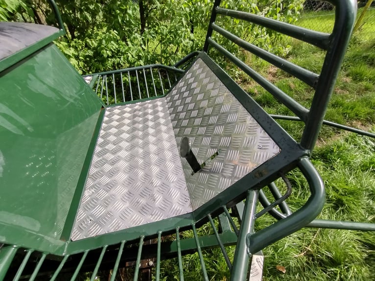 Carrosse de marathon pour un seul attelage avec harnais