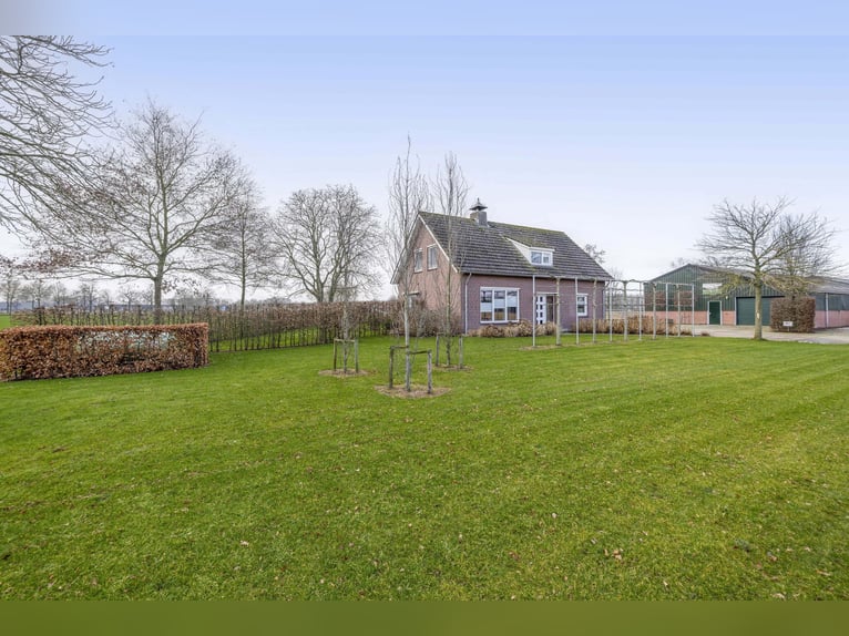 Buskensven 1, Oostrum