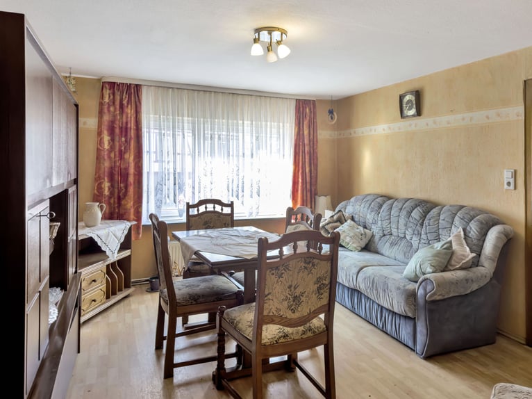 Encantadora casa con instalaciones para caballos y amplio terreno en Bad Arolsen-Helsen