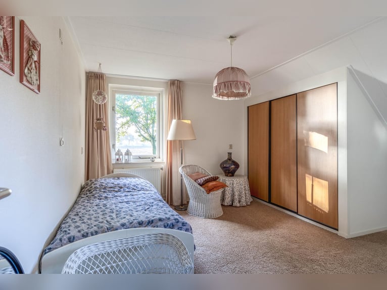 Finca con instalaciones ecuestres profesionales y amplias opciones de vivienda