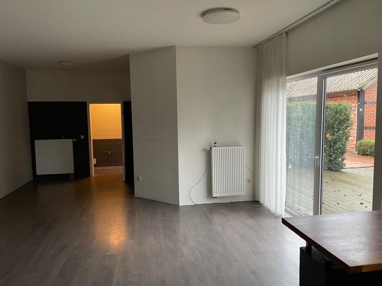 Finca restaurada con instalaciones para caballos y apartamento independiente