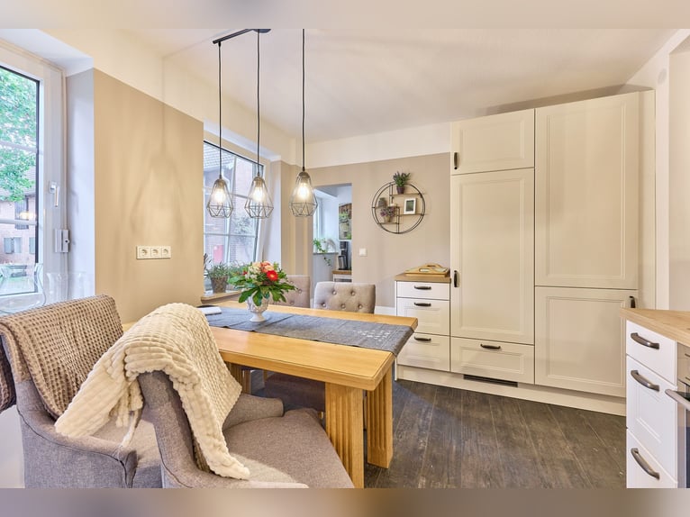 Instalaciones ecuestres cerca de Hannover: establos bien cuidados, condiciones de entrenamiento prof