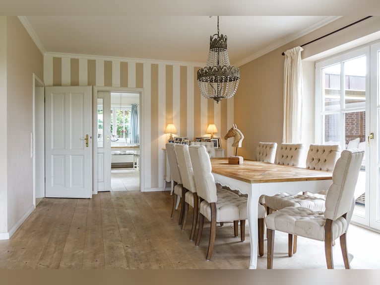 Preissenkung! Landhaus für Pferdeliebhaber mit traumhaftem Blick