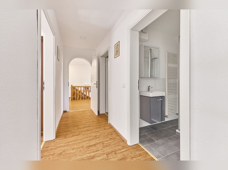 Propiedad ecuestre en venta en NRW cerca de Münster – Casa de campo moderna, pista cubierta, pista d