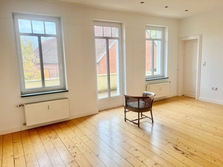 Resthof mit freistehendem Gutshaus