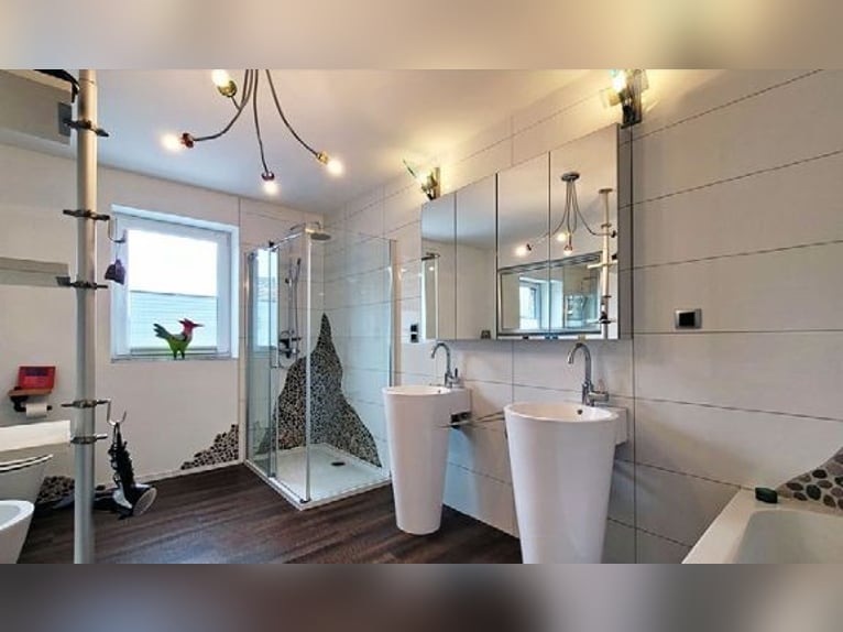 Traumhafter Vierkanthof mit ca. 4,2 ha Nähe Düsseldorf