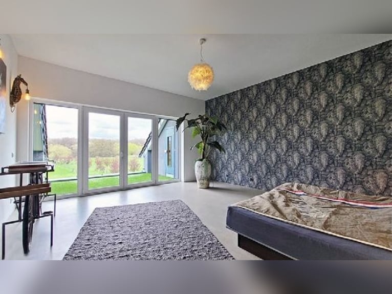 Traumhafter Vierkanthof mit ca. 4,2 ha Nähe Düsseldorf