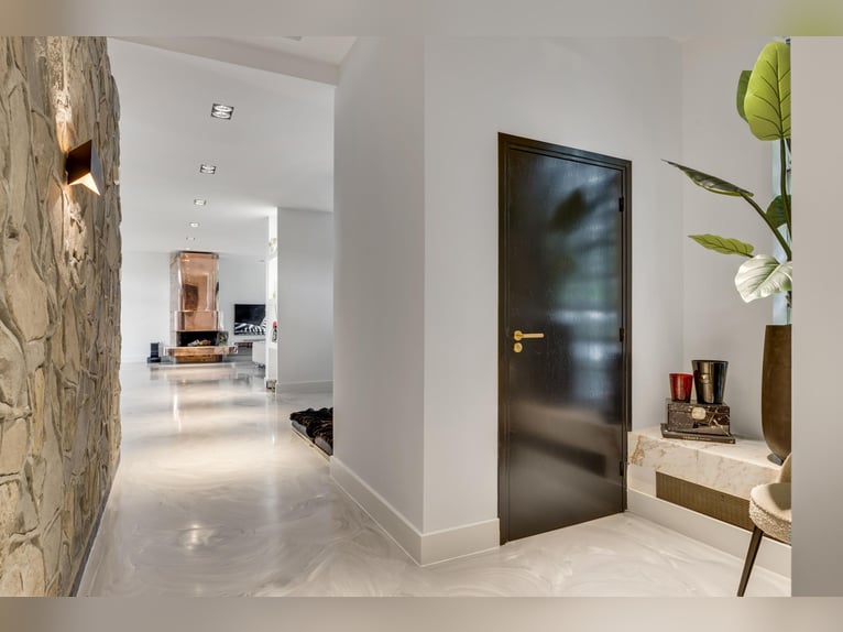 Villa exclusiva con casa de huéspedes y instalaciones ecuestres cerca del Parque Nacional De Meinweg