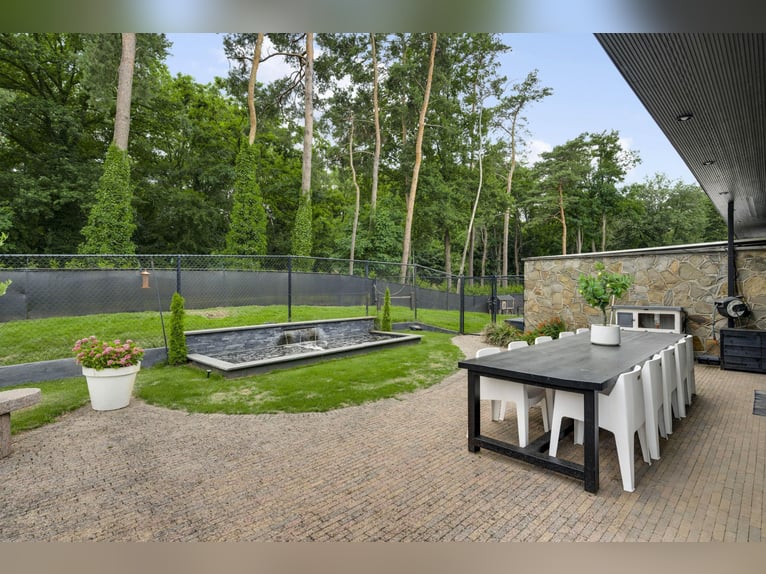 Villa exclusiva con casa de huéspedes y instalaciones ecuestres cerca del Parque Nacional De Meinweg