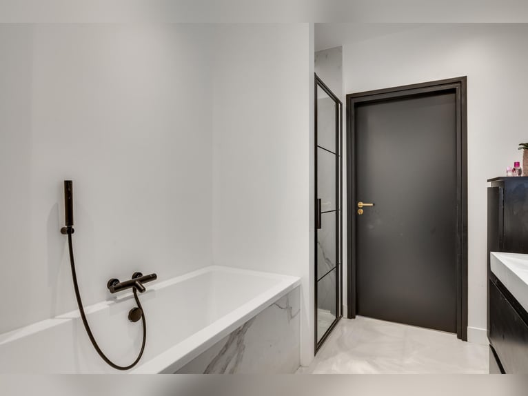 Villa exclusiva con casa de huéspedes y instalaciones ecuestres cerca del Parque Nacional De Meinweg