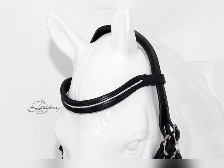 Frontalera de perlas blancas de cuero Lazypony / White pearl leather browband Lazypony