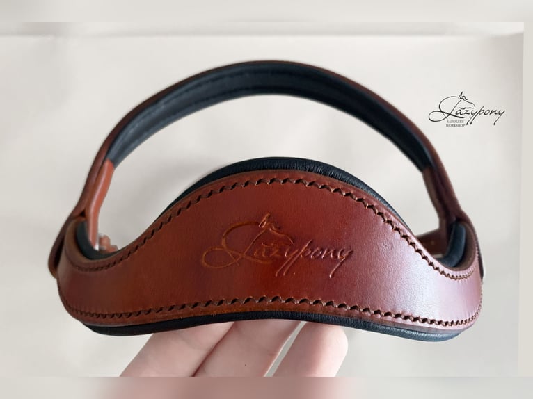 Cabezada anatómica Ranger Lazypony, cabezada de cuero, Anatomical handmade bridle Ranger Lazypony