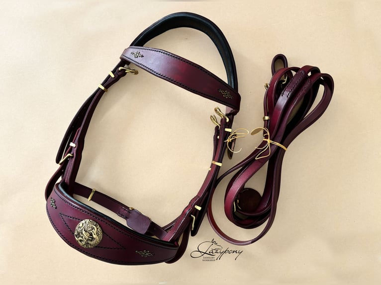 Cabezada Lazypony de estilo barroco, Fancy handcrafted baroque bridle Lazypony