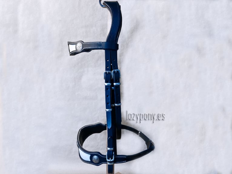 Medieval fancy horse bridle Lazypony, cabezada de cuero, cabezada barroca, leather horse bridle