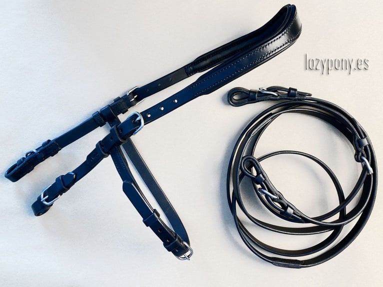 Cabezada francesa anatómica Lazypony, Anatomical french bridle Lazypony with reins