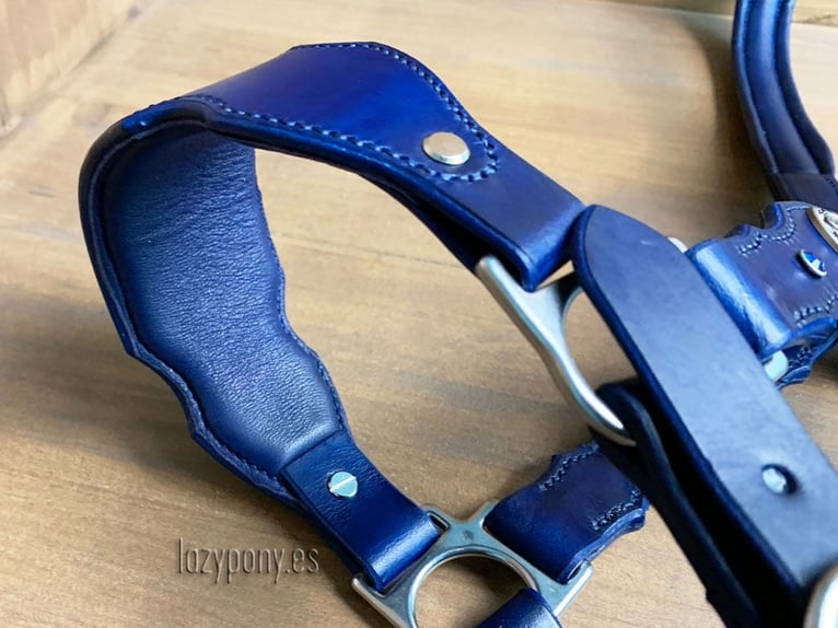 Baroque horse halter Lazypony, Cabezada cuadra Barroca Lazypony, cabezada de cuero