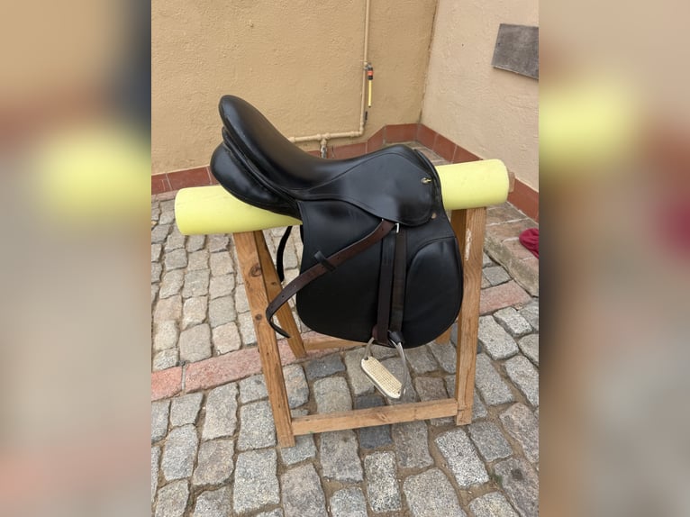 Silla de montar mixta LEXHIS como nueva