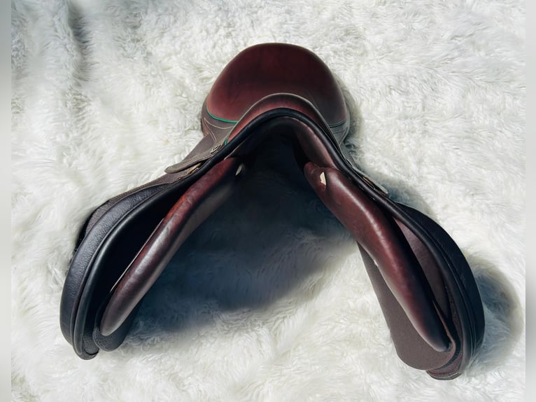 silla de salto marca de Ucha 17,5 