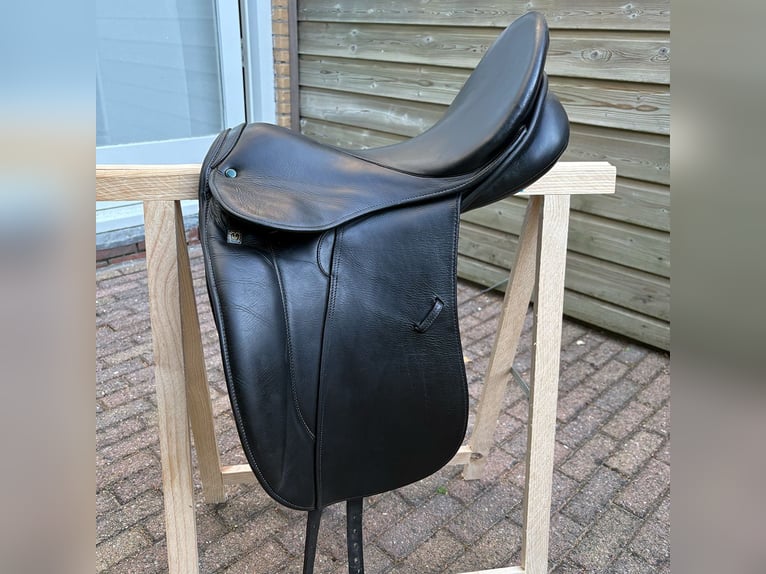 Montura Stübben Maestoso de Luxe – 18”