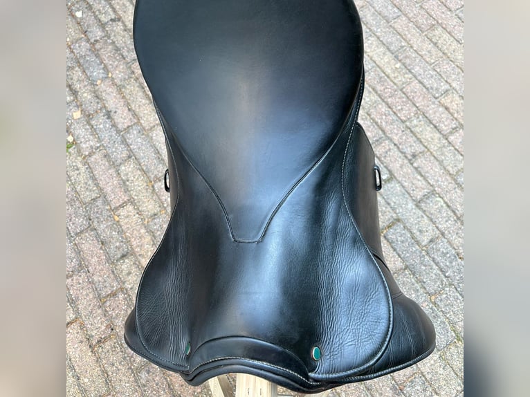 Montura Stübben Maestoso de Luxe – 18”