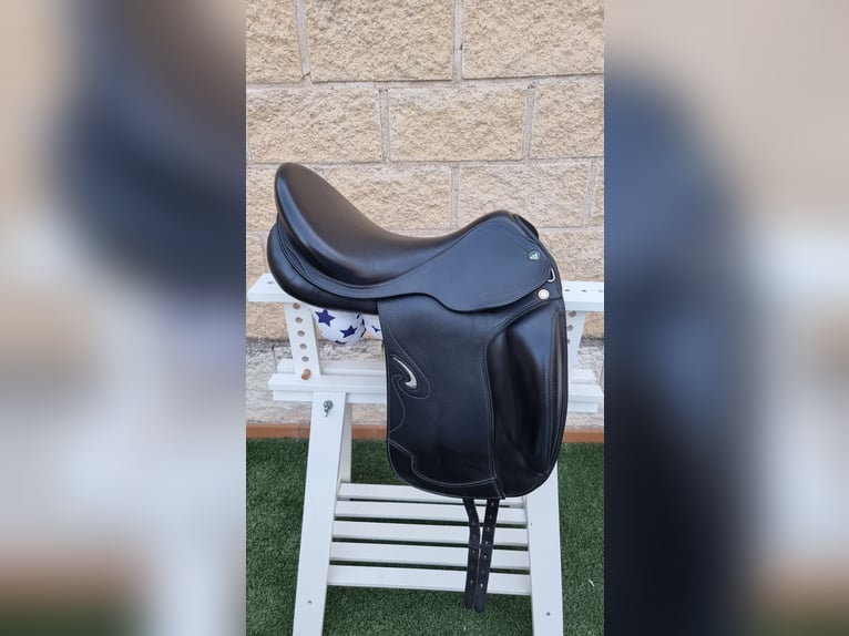 Silla Prestige Paion K Dressage 17,5 pulgadas