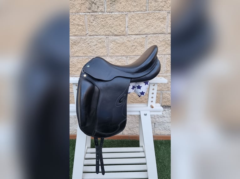 Silla Prestige Paion K Dressage 17,5 pulgadas