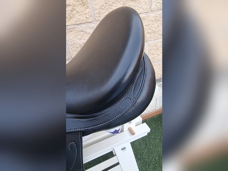 Silla Prestige Paion K Dressage 17,5 pulgadas