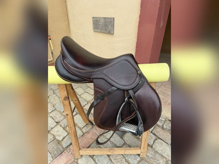 Silla de salto Majoman Omega