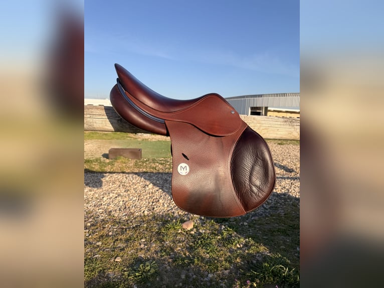 Vendo montura top casi nueva