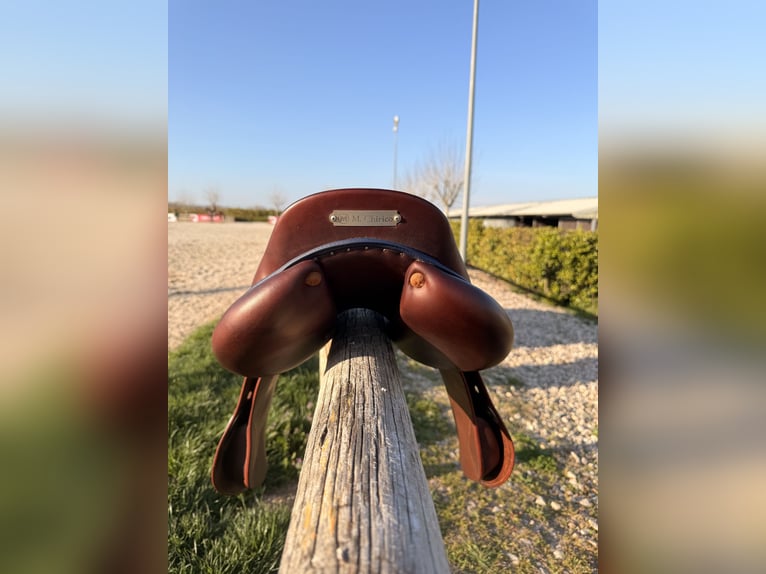 Vendo montura top casi nueva