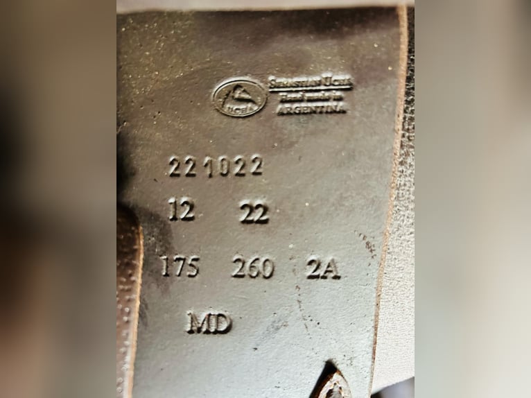 Springsattel Marke Ucha neuwertig 