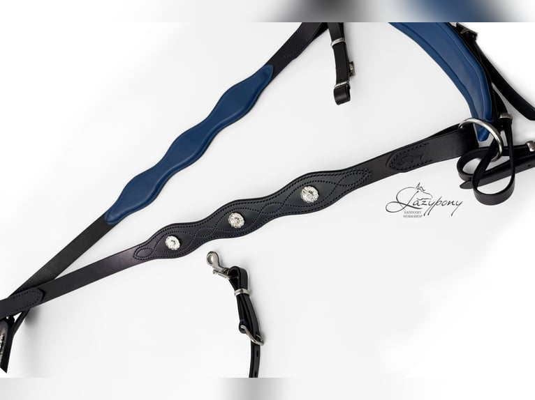Pechopetral Portugués Lazypony, baroque horse breastplate, pechopetral de cuero Lazypony
