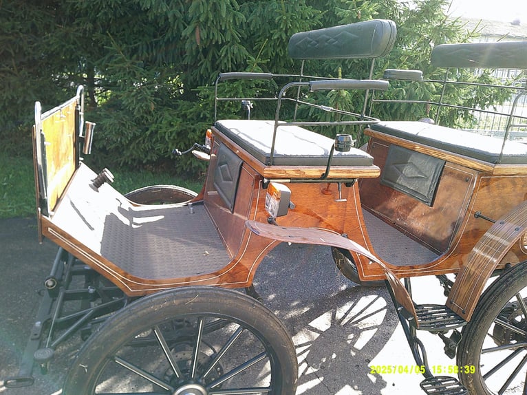 Komfortabler Jagdwagen m. E-Anlage