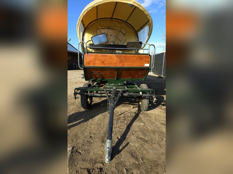 Carro de paseo para excursiones al campo en venta